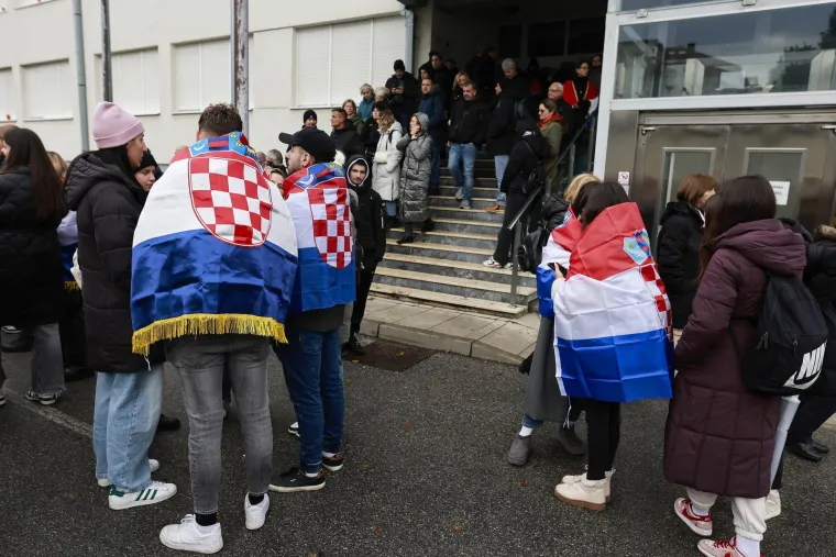 Prizori iz zraka od kojih prolaze trnci: Brat Nicoliera u Koloni sjećanja, pogledajte tko je jo&scaron; sve do&scaron;ao