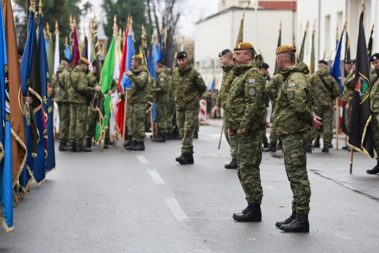 Prizori iz zraka od kojih prolaze trnci: Brat Nicoliera u Koloni sjećanja, pogledajte tko je jo&scaron; sve do&scaron;ao