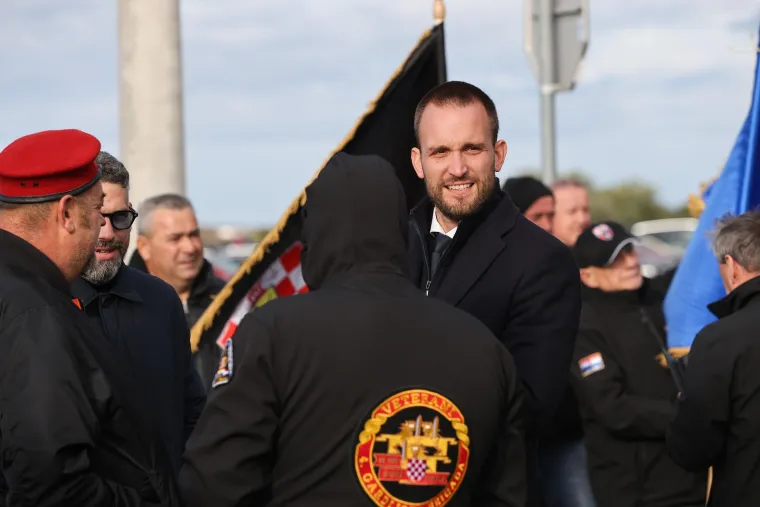 Prizori iz zraka od kojih prolaze trnci: Brat Nicoliera u Koloni sjećanja, pogledajte tko je jo&scaron; sve do&scaron;ao