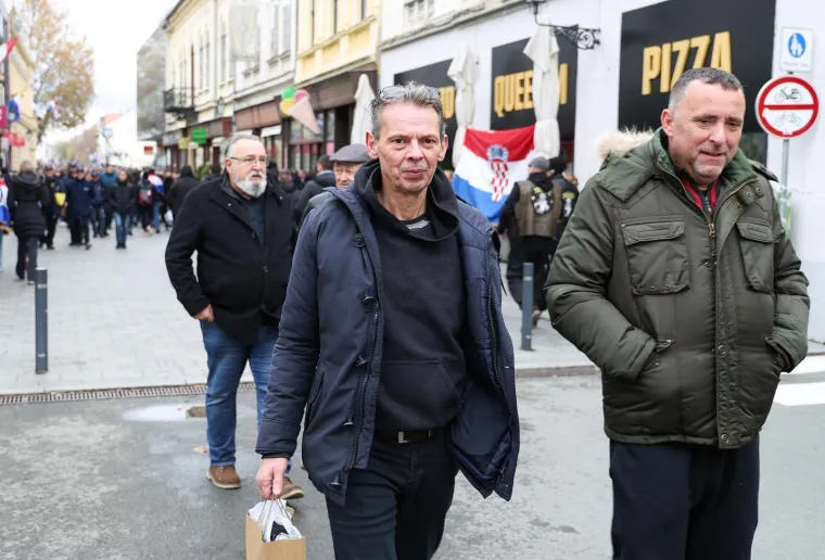 Prizori iz zraka od kojih prolaze trnci: Brat Nicoliera u Koloni sjećanja, pogledajte tko je jo&scaron; sve do&scaron;ao