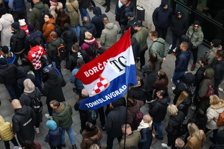 Prizori iz zraka od kojih prolaze trnci: Brat Nicoliera u Koloni sjećanja, pogledajte tko je jo&scaron; sve do&scaron;ao