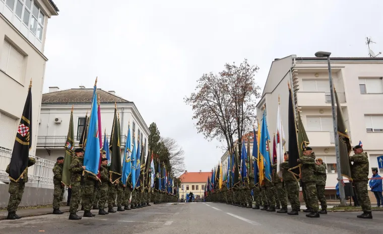 Prizori iz zraka od kojih prolaze trnci: Brat Nicoliera u Koloni sjećanja, pogledajte tko je jo&scaron; sve do&scaron;ao