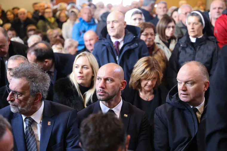 Jutro nakon pobjede u Crnoj Gori, Dalić stigao u &Scaron;kabrnju