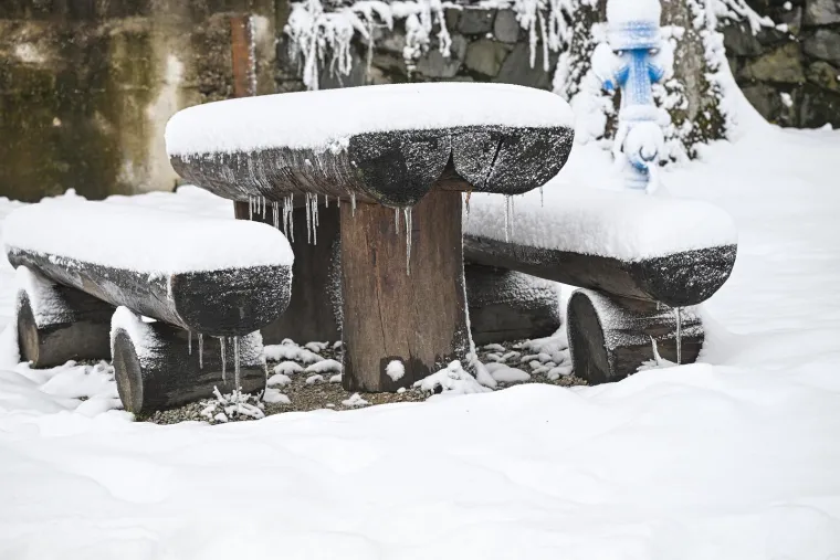 Snijeg prekrio Sljeme i stvorio pravi zimski ugođaj, građani napokon dočekali da upogone sanjke