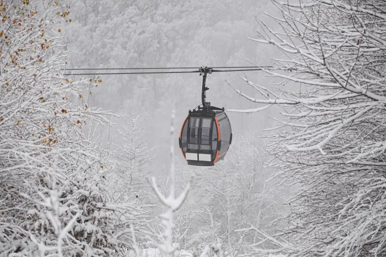 Snijeg prekrio Sljeme i stvorio pravi zimski ugođaj, građani napokon dočekali da upogone sanjke