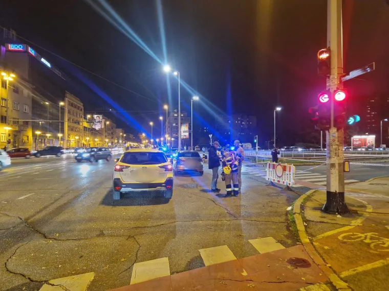 Ovo je Vjesnikov neboder danas i jučer navečer: Fotografije otkrivaju koliko je požar bio dramatičan