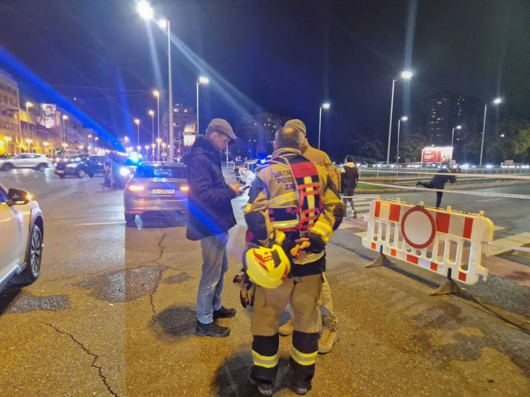 Ovo je Vjesnikov neboder danas i jučer navečer: Fotografije otkrivaju koliko je požar bio dramatičan