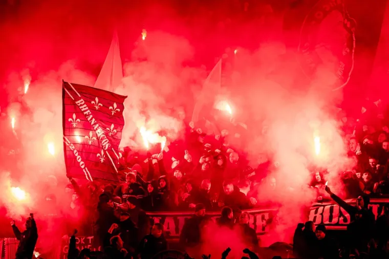 Drama na Prateru! Lica Bo&scaron;njaka nakon propu&scaron;tene prilike rekla su sve: 'Ne mogu, te&scaron;ko je'