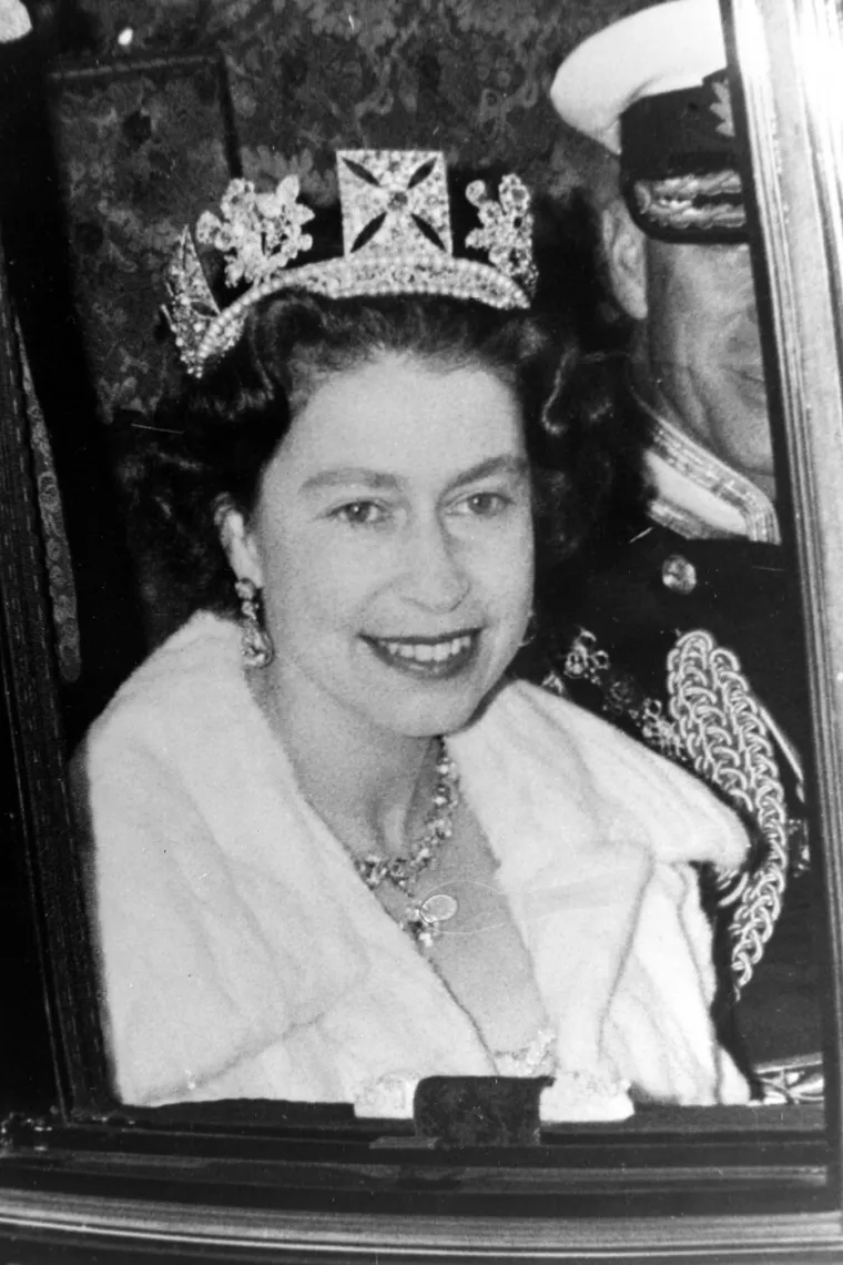 Znate li kako su Elizabeta i Philip izgledali prije 78 godina? Mogli bi se iznenaditi