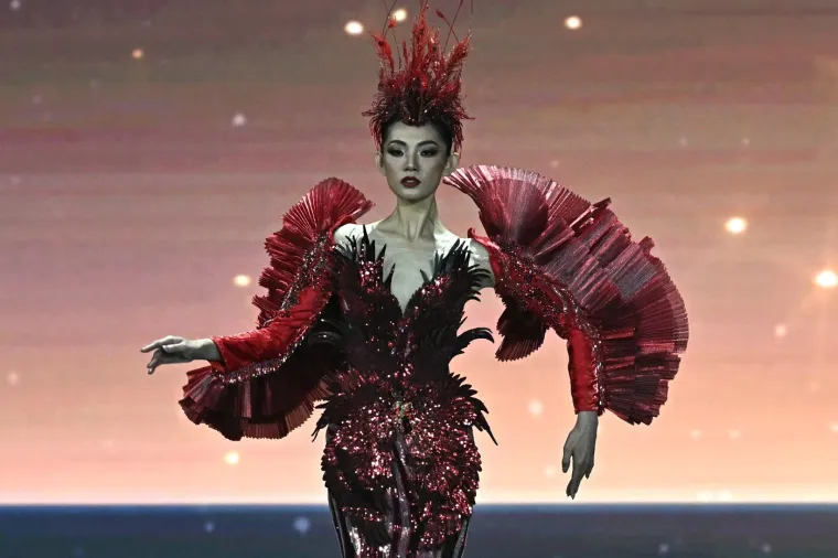 Vučice, orlovi i samuraji: Ove ljepotice su konkurencija na&scaron;oj Lauri na izboru za Miss Universe