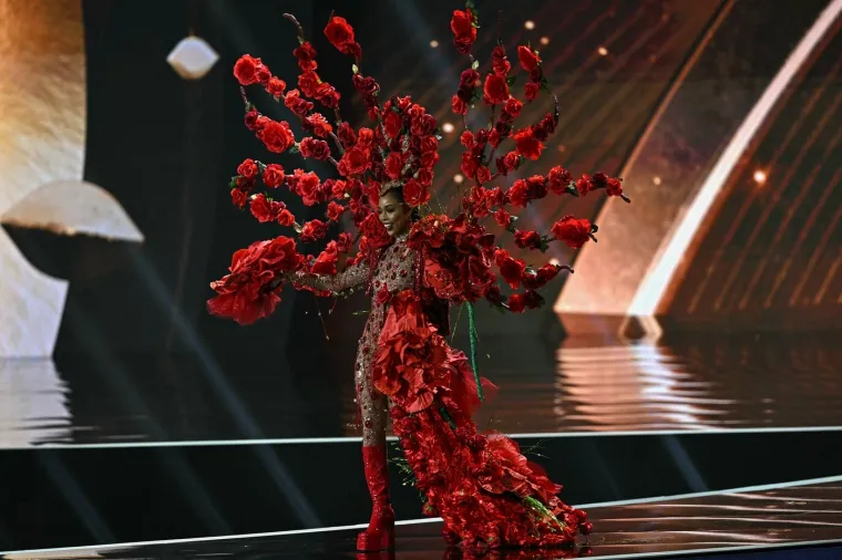 Vučice, orlovi i samuraji: Ove ljepotice su konkurencija na&scaron;oj Lauri na izboru za Miss Universe