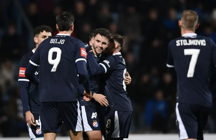 Boysi derali grla! Lica nogometaša Dinama sve govore, a evo što je radio Mario Kovačević