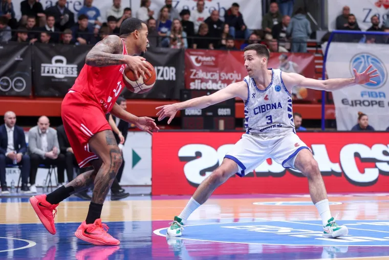 Cheerleadersice zapalile dvoranu u Zagrebu: Ovako su izgledale pauze na utakmici Cibone