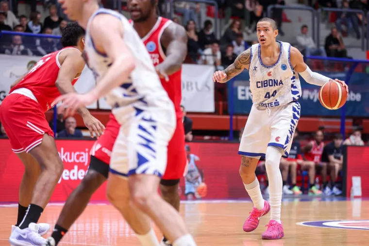 Cheerleadersice zapalile dvoranu u Zagrebu: Ovako su izgledale pauze na utakmici Cibone