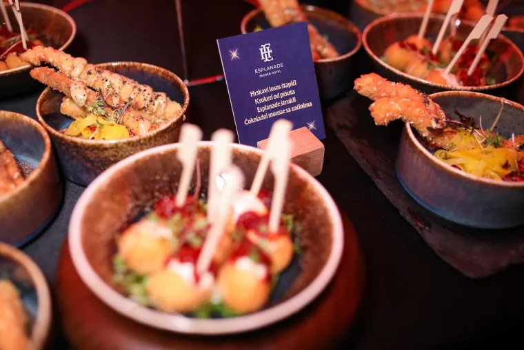 Advent kod Esplanade kreće uskoro: Kobasice, deserti i veliki chefovi spremni, evo &scaron;to se nudi