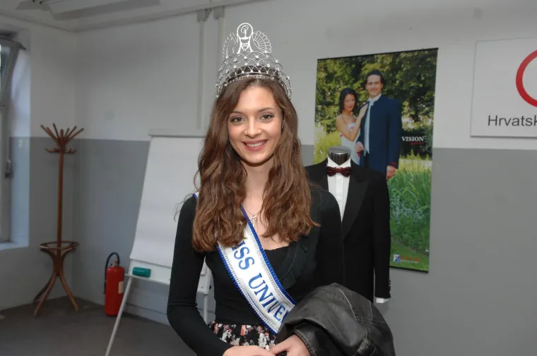 Gli&scaron;ić, Prica, Ljiljak... Sjećate li se svih Hrvatica koje su se okrunile titulom Miss Universe?