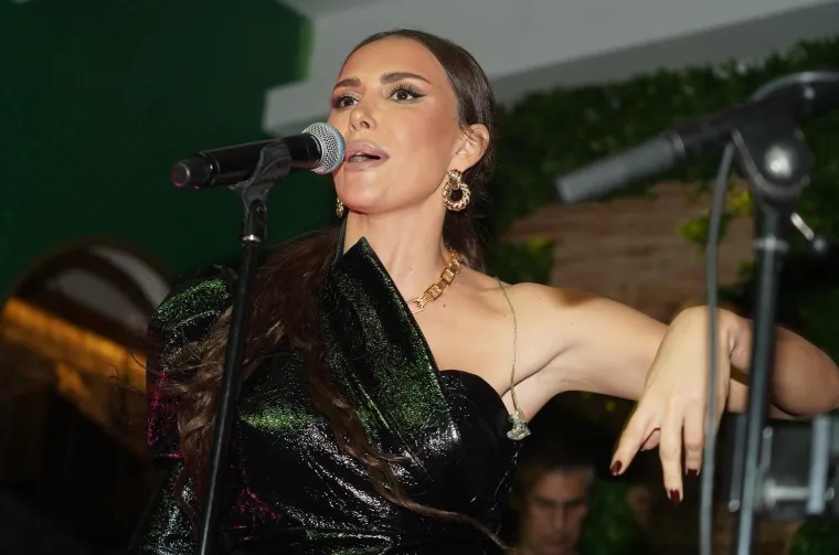 Zovu je najljep&scaron;om Srpkinjom, a zahvate krije 'kao zmija noge': Kako izgleda Emina Jahović?