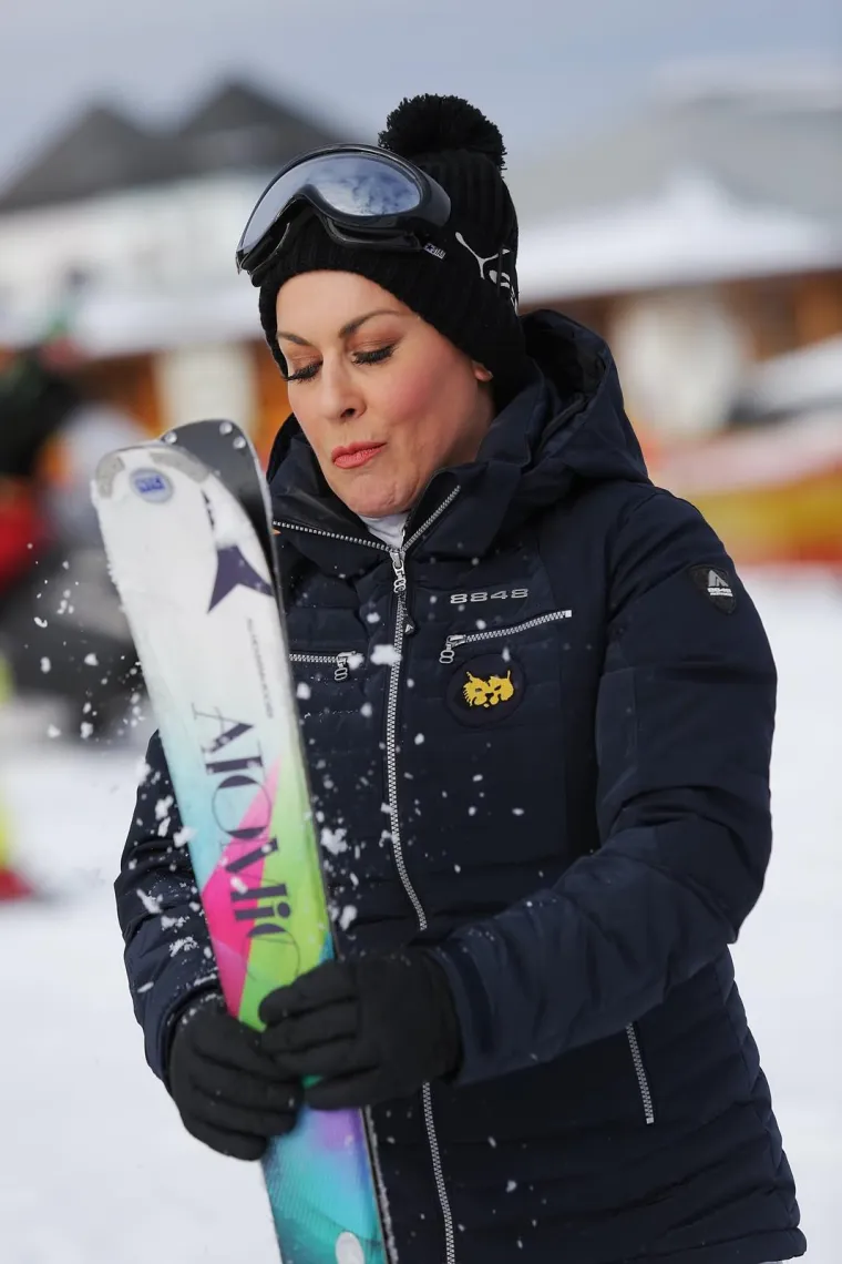 Sjećate li se kako je Indira izgledala s dugom smeđom kosom? Ne biste ju prepoznali