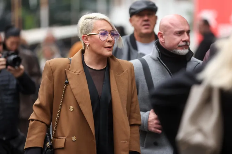 Sjećate li se kako je Indira izgledala s dugom smeđom kosom? Ne biste ju prepoznali