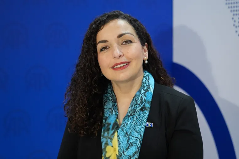 Predsjednica Kosova nikad ljepša: Pogledajte njezine najupečatljivije kombinacije