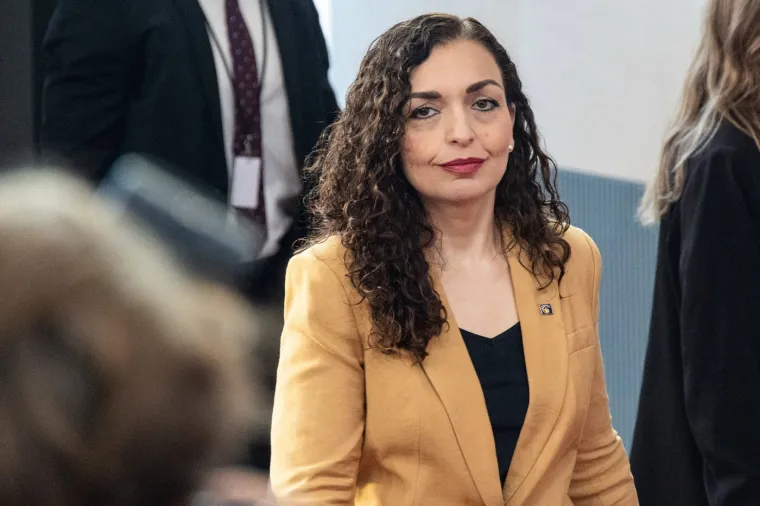 Predsjednica Kosova nikad ljep&scaron;a: Pogledajte njezine najupečatljivije kombinacije