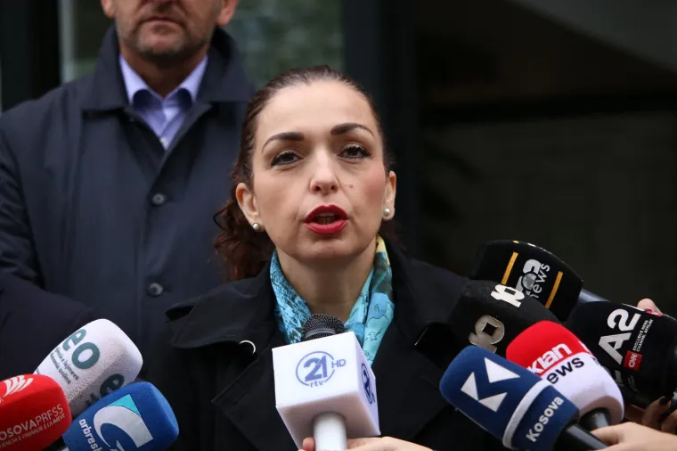 Predsjednica Kosova nikad ljep&scaron;a: Pogledajte njezine najupečatljivije kombinacije