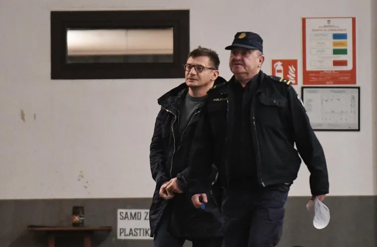 Pogledajte dovođenje Vladimira Grošića u USKOK na ispitivanje