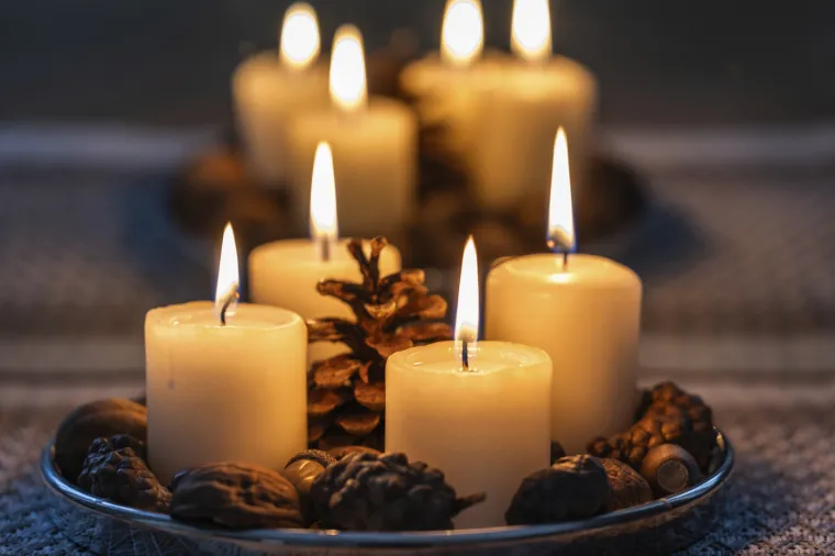 Znate li značenje svijeća na adventskom vijencu? Donosimo sve o njegovoj simbolici