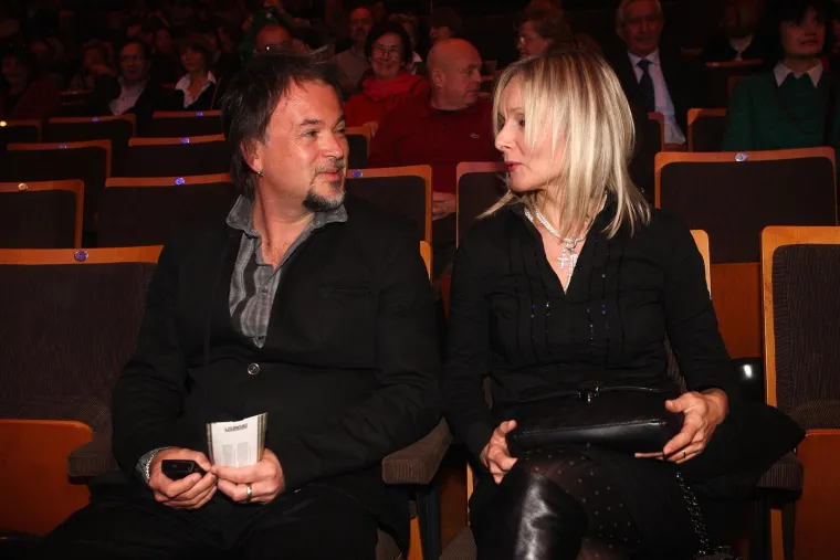 Tko je Gibonnijeva supruga? Zajedno su od djetinjstva, a na početku mu je ona plaćala račune