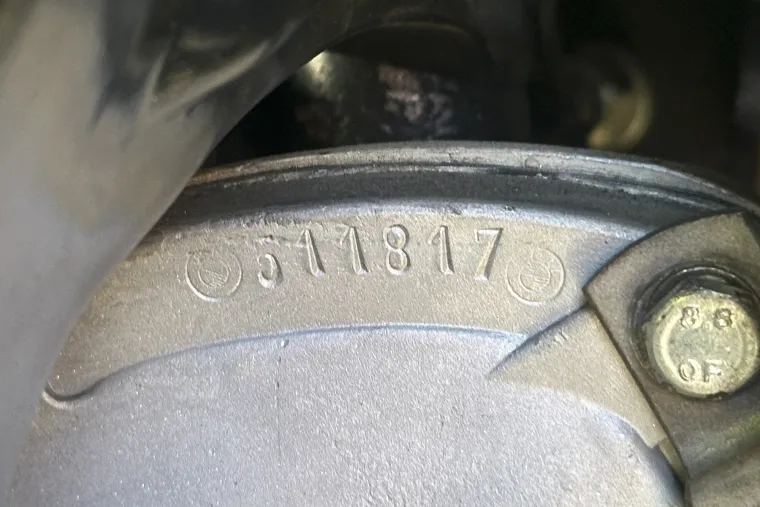 Ovaj slatki autić je prava zvijezda na cesti: Svima mami poglede, a cijena mu je pravi &scaron;ok