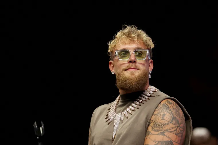 Anthony Joshua i YouTuber Jake Paul odradili bizarno sučeljavanje uoči kontroverznog meča