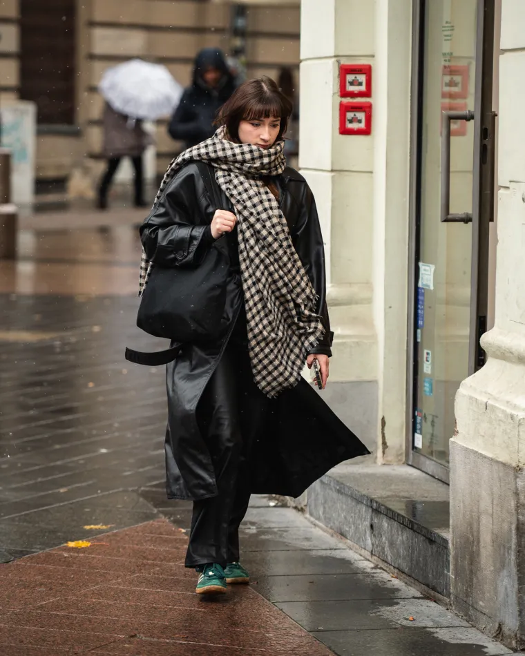 Brineta s osmijehom 'od milijun dolara' ukrala pažnju u Zagrebu: Svi su gledali u njezine noge