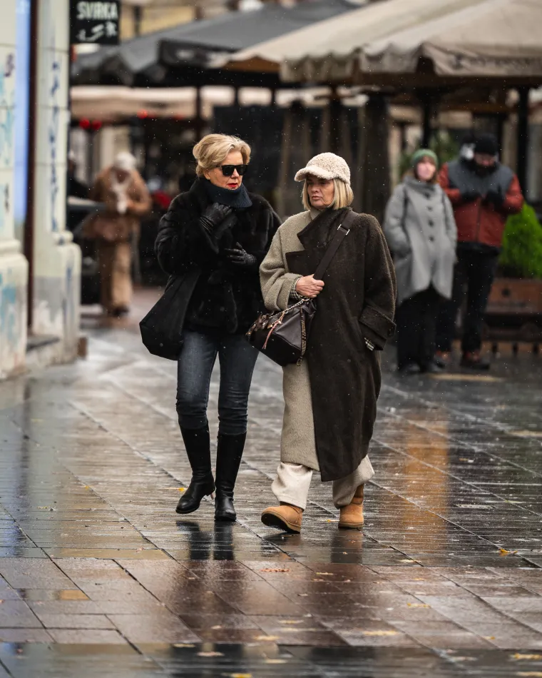 Brineta s osmijehom 'od milijun dolara' ukrala pažnju u Zagrebu: Svi su gledali u njezine noge