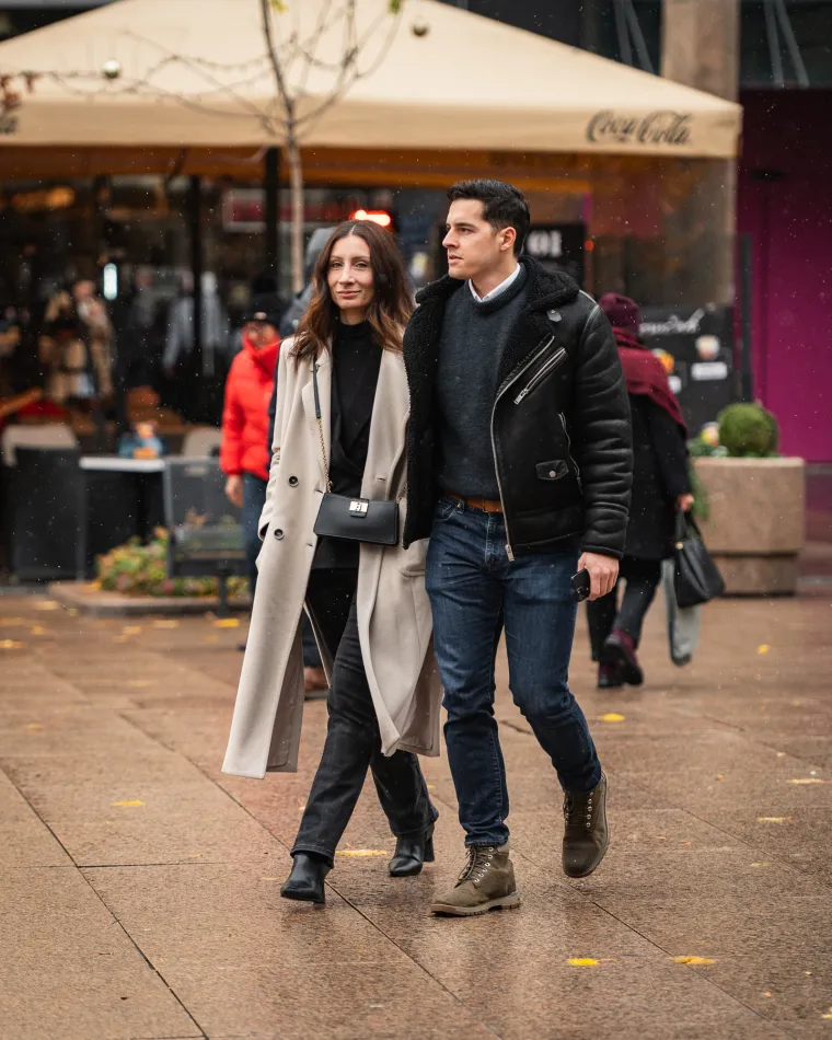 Brineta s osmijehom 'od milijun dolara' ukrala pažnju u Zagrebu: Svi su gledali u njezine noge