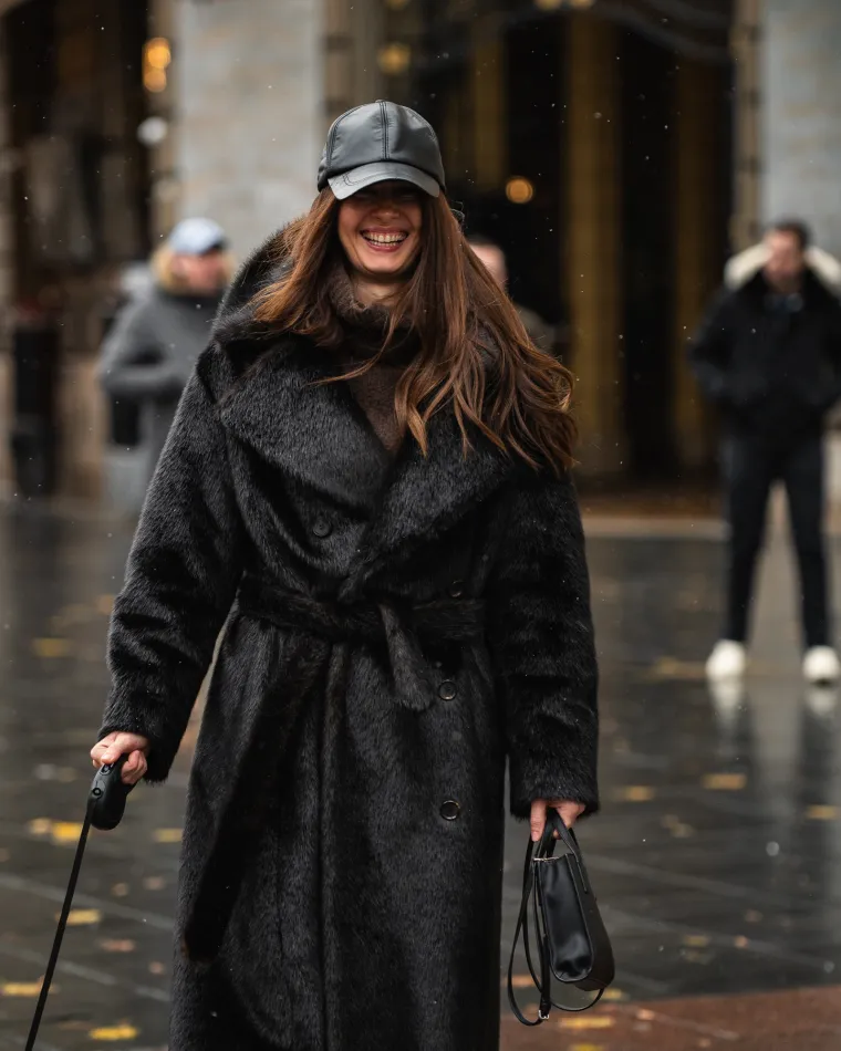 Brineta s osmijehom 'od milijun dolara' ukrala pažnju u Zagrebu: Svi su gledali u njezine noge