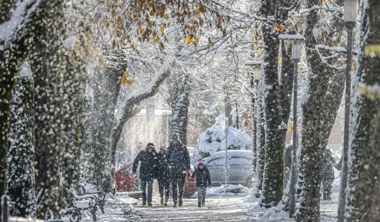 Ovaj Hrvatski grad kao da se jutros probudio u bajci: Grude su u ruci, osmjesi na licima!