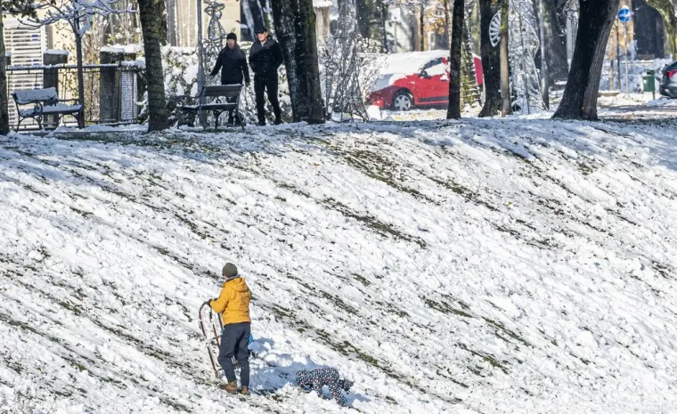 Ovaj Hrvatski grad kao da se jutros probudio u bajci: Grude su u ruci, osmjesi na licima!