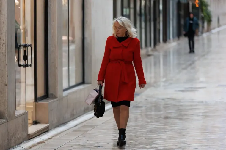 Nema tko se nije okrenuo: Kad vidite &scaron;to je odjenula ova Zadranka, bit će vam jasno i za&scaron;to