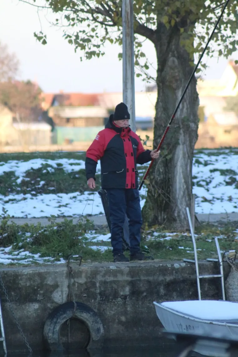 Hladnoća ih nije zaustavila: Par u Prelogu pokazao &scaron;to znači prava zimska romantika