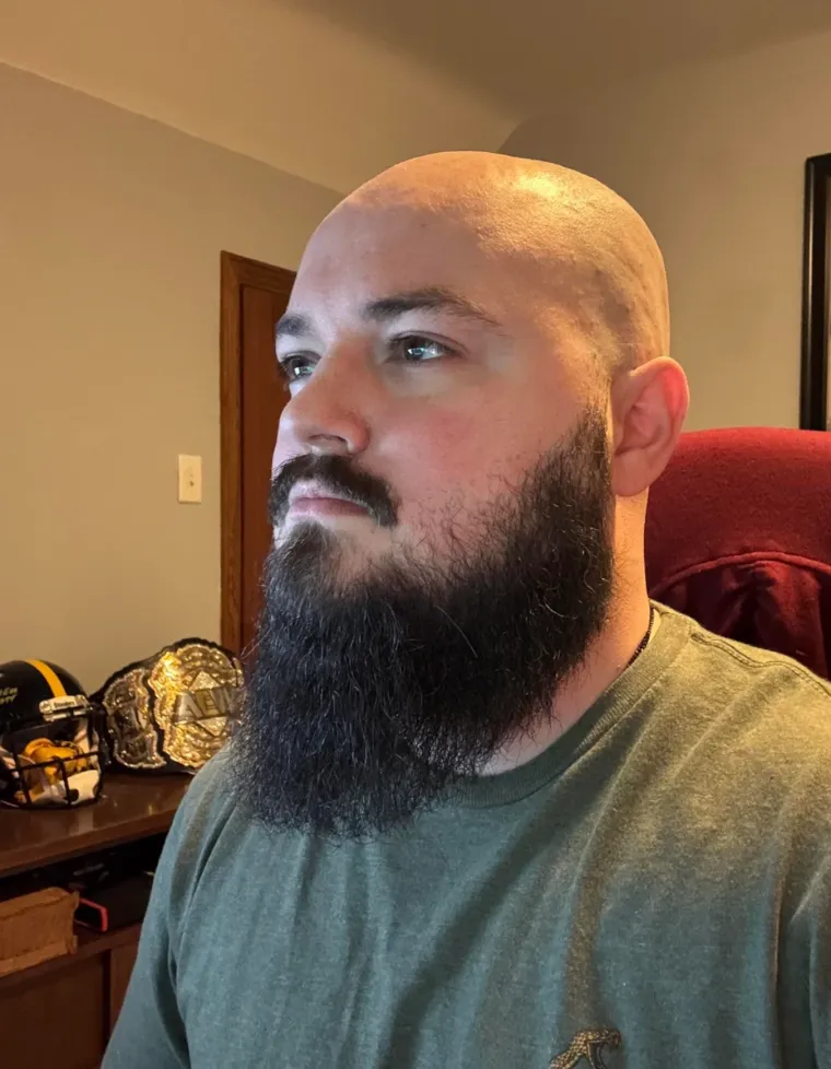 Probudili su se i napravili rez života: Nova frizura potpuno im je promjenila izgled