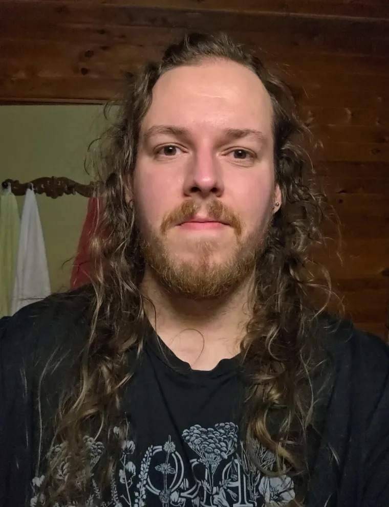 Probudili su se i napravili rez života: Nova frizura potpuno im je promjenila izgled