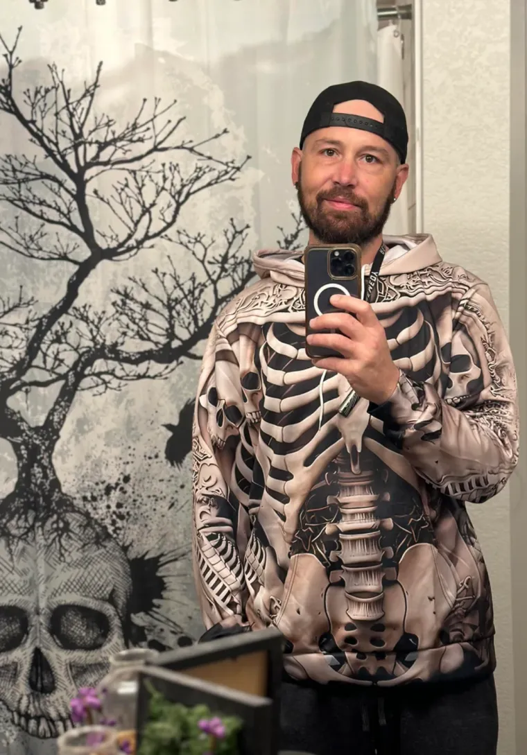 Probudili su se i napravili rez života: Nova frizura potpuno im je promjenila izgled