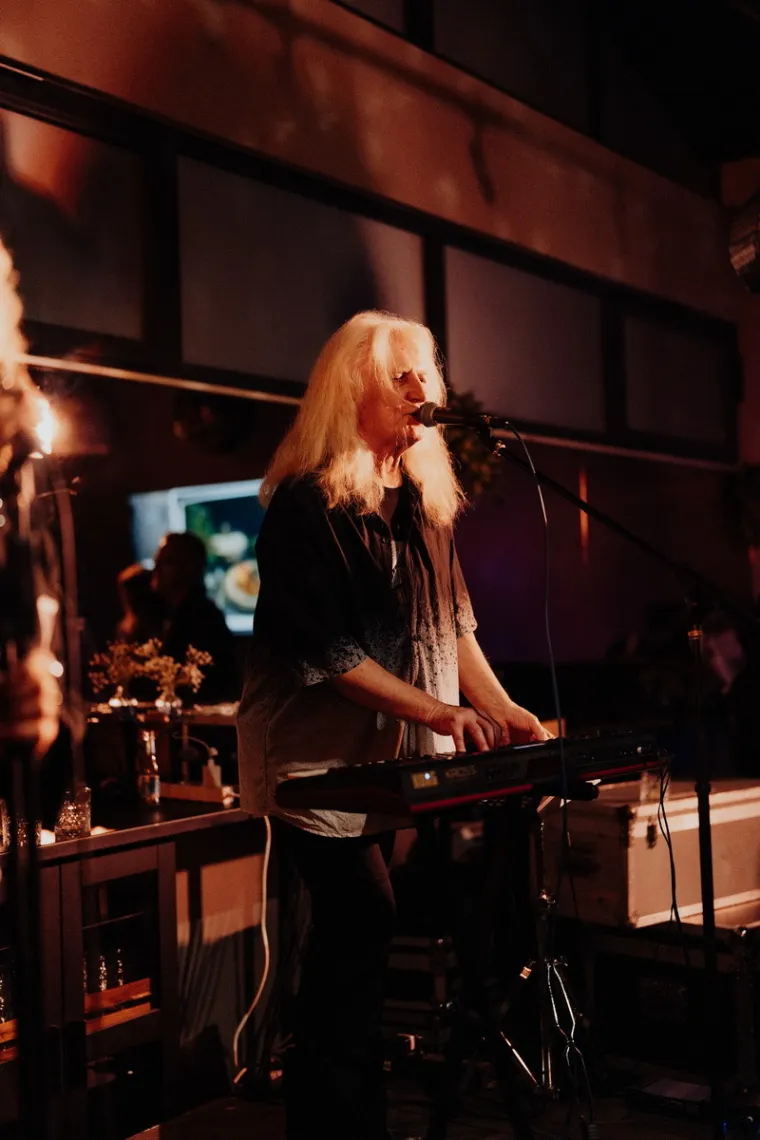 Tko su ljepotice koje su zaludile Zadar? Brinete u uskim kožnim haljinama ukrale show