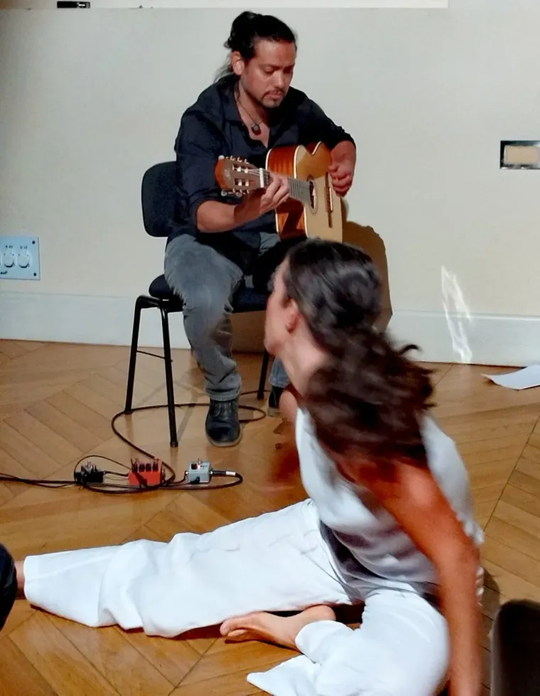 Zgodne Zadranke njihale se u ritmu muzike i zapalile publiku: Nije im bilo konkurencije