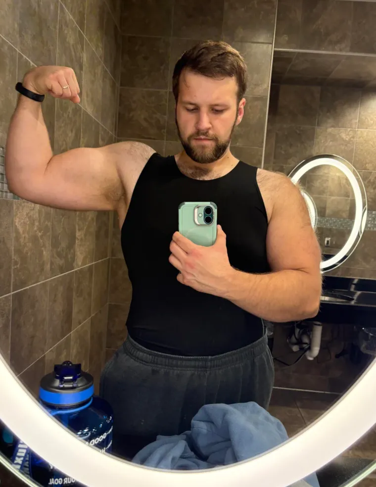 Nisu voljeli pogled u ogledalo, a sada ponosno poziraju: Teretana ih je pretvorila u druge osobe