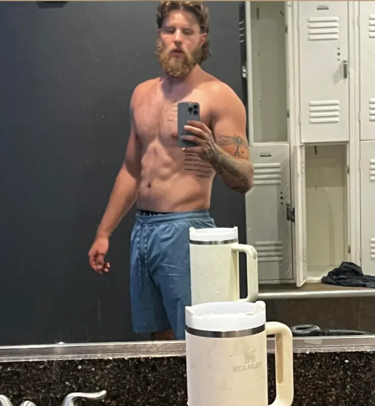 Nisu voljeli pogled u ogledalo, a sada ponosno poziraju: Teretana ih je pretvorila u druge osobe