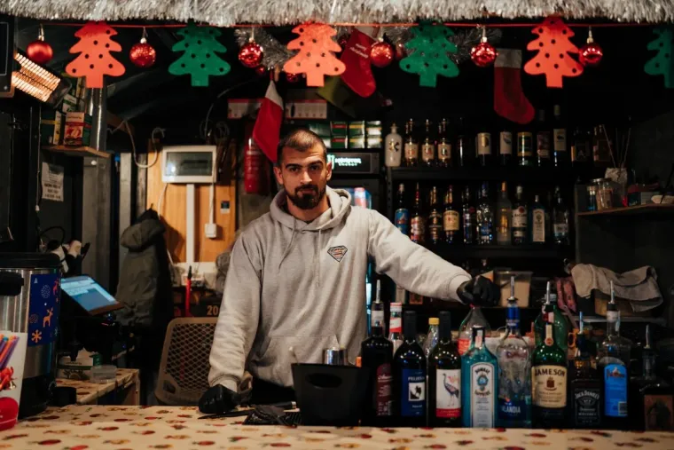 Na zadarskom adventu dobro se jede i pije, a ni najbolja klopa nije ukrala pažnju ovim damama