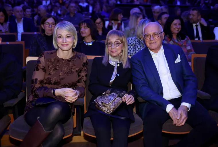 Zorica Kondža rasplesala Lisinski: Dalić, Vrdoljak, Frka Pete&scaron;ić...pogledajte tko je sve do&scaron;ao