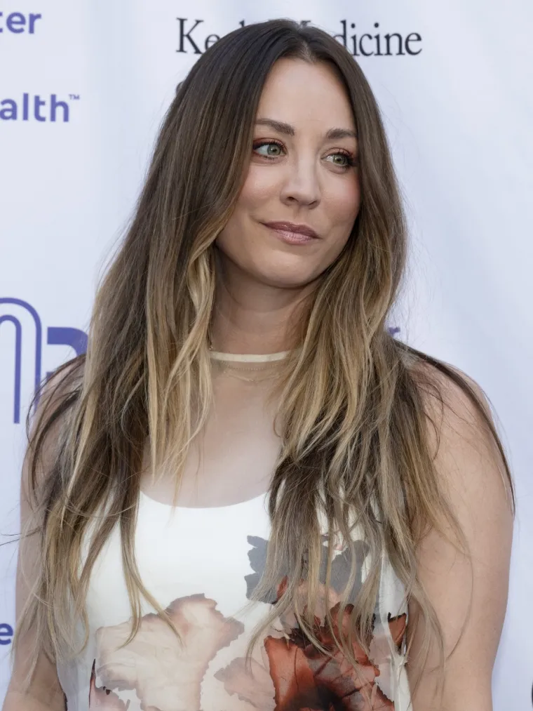 Slavi 40 godina: Pogledajte kako se Kaley Cuoco mijenjala od ‘Teorije velikog praska’ do danas