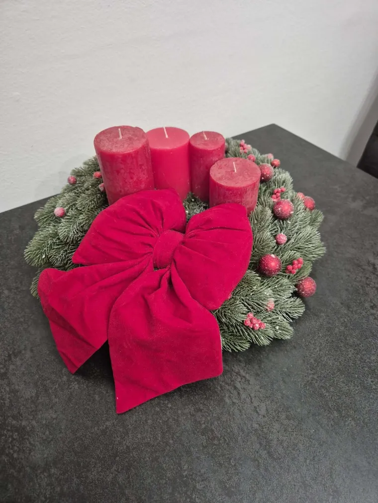 Blagdanska čarolija je počela: Izdvojili smo 40 va&scaron;ih prekrasnih adventskih vijenaca